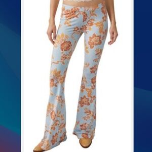 Free People (Size L) Multicolored Floral Print Pull-on Flare Leg Pants (NEW-NWT)